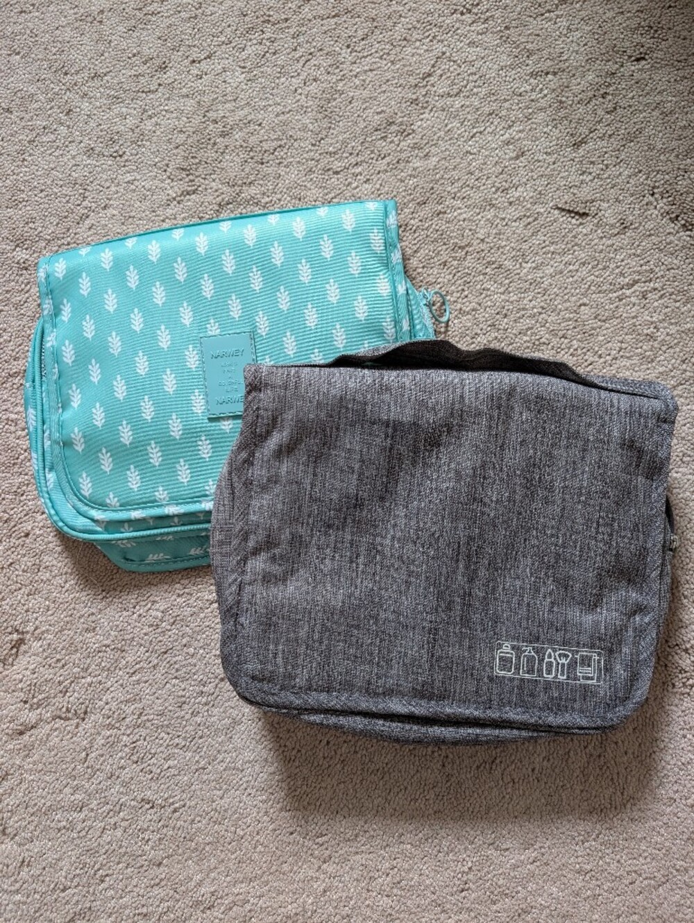 2 Travel Cosmetic Bags